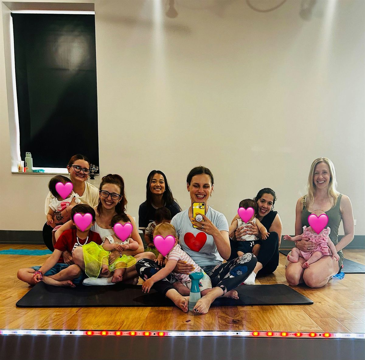 Mama Move - Baby Groove Dance Class