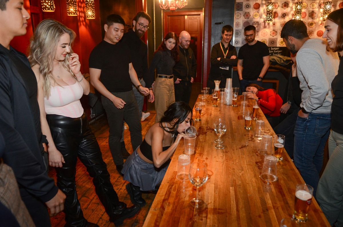 Amsterdam: Original Pub Crawl