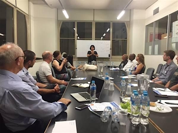 CONQUER YOUR FEAR OF PUBLIC SPEAKING & BOOST YOUR CONFIDENCE