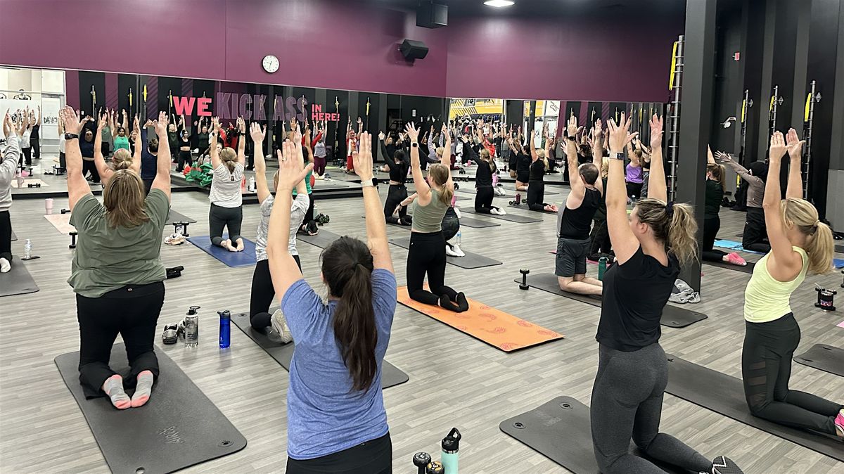 Ripped Pilates Class w\/ Crunch Fitness + CRISP & GREEN | Maple Grove, MN