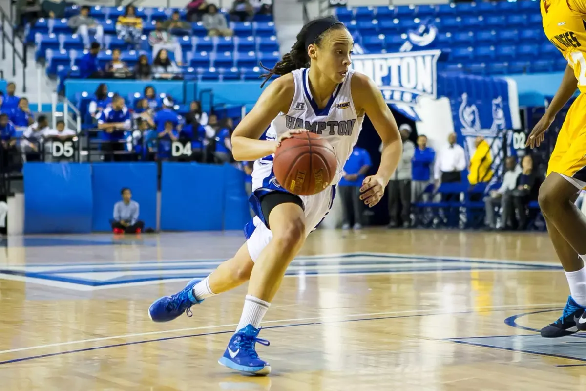 Delaware State Hornets at Penn Quakers Womens Basketball