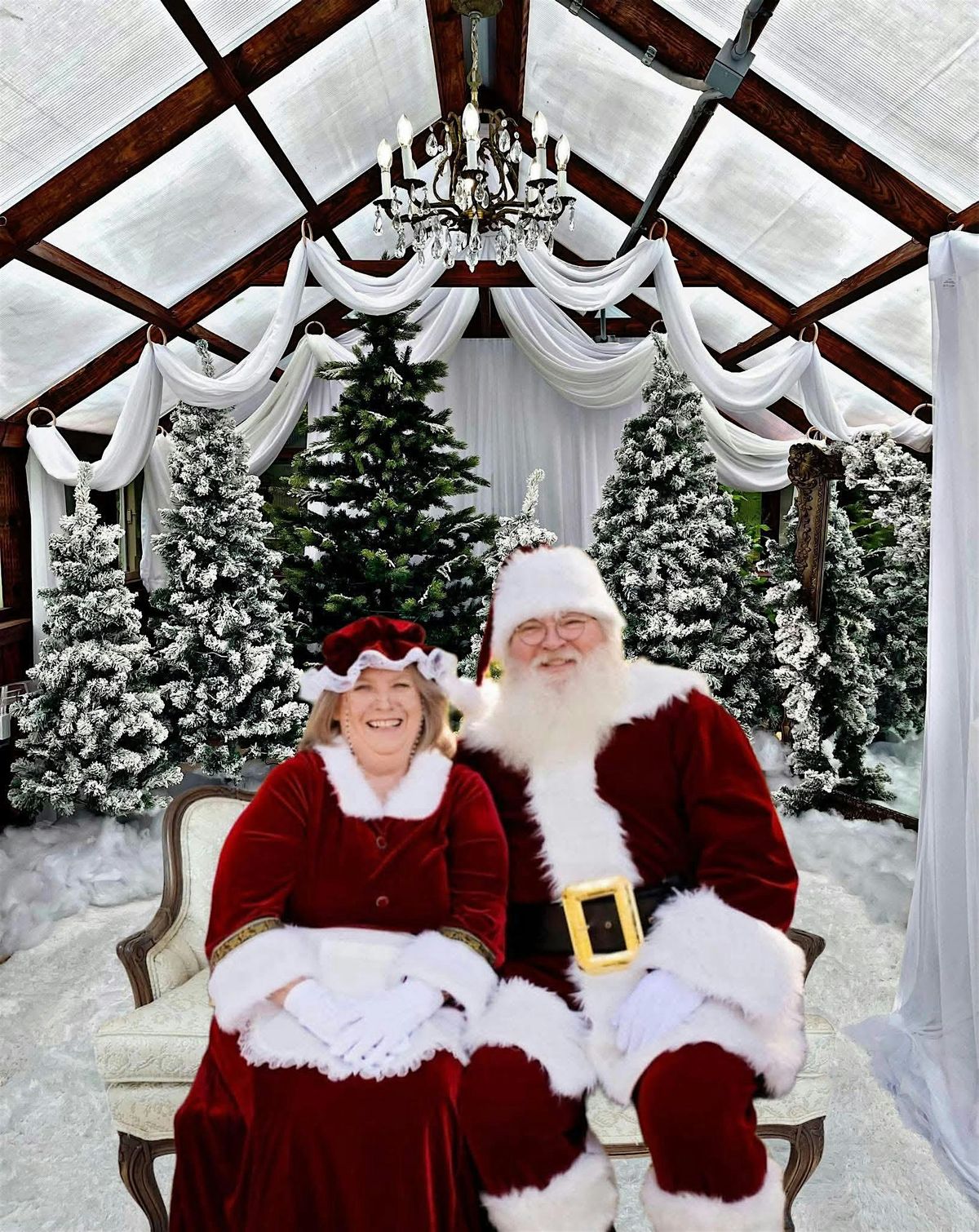 Family Photos with Santa Clause