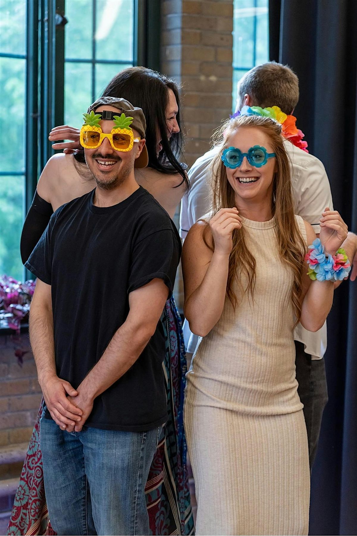 DateCleveland's End of Summer Singles Event at FWD