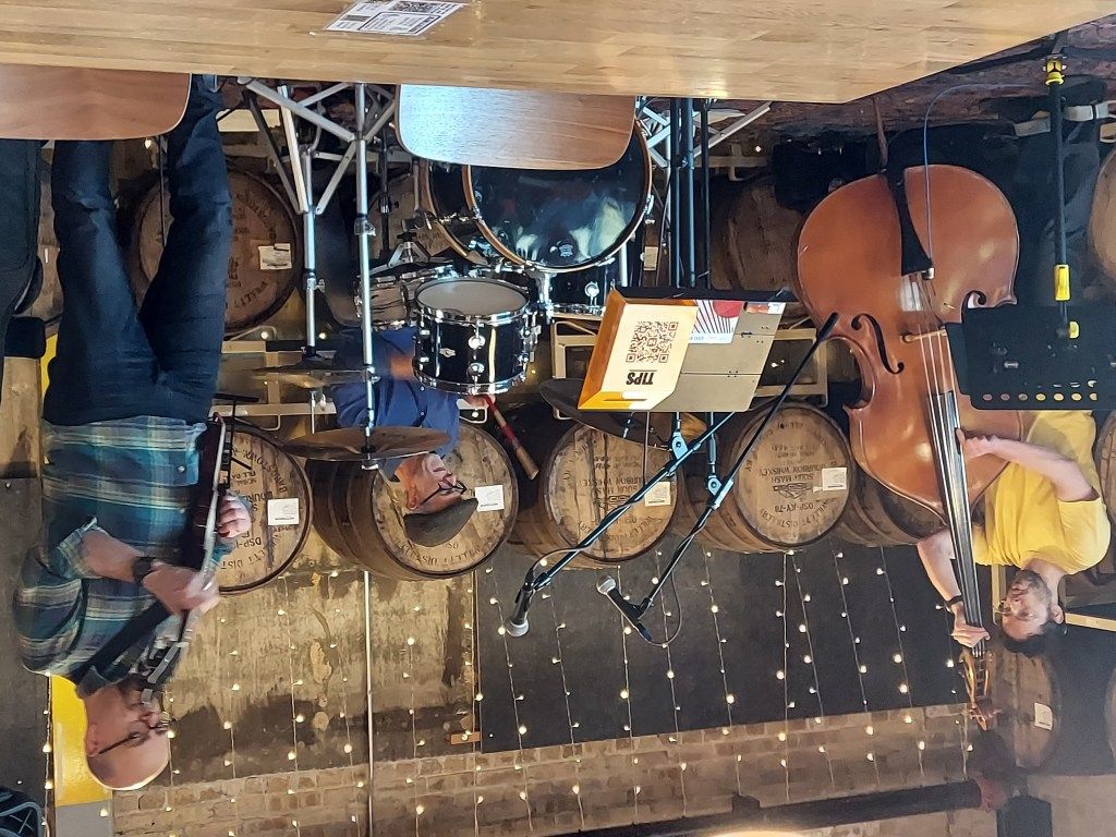 Chris Knight Trio