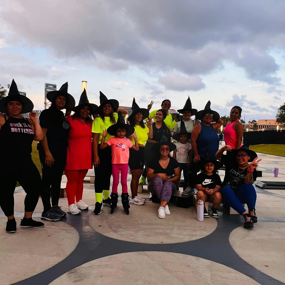 ZUMBAWEEN GLOW
