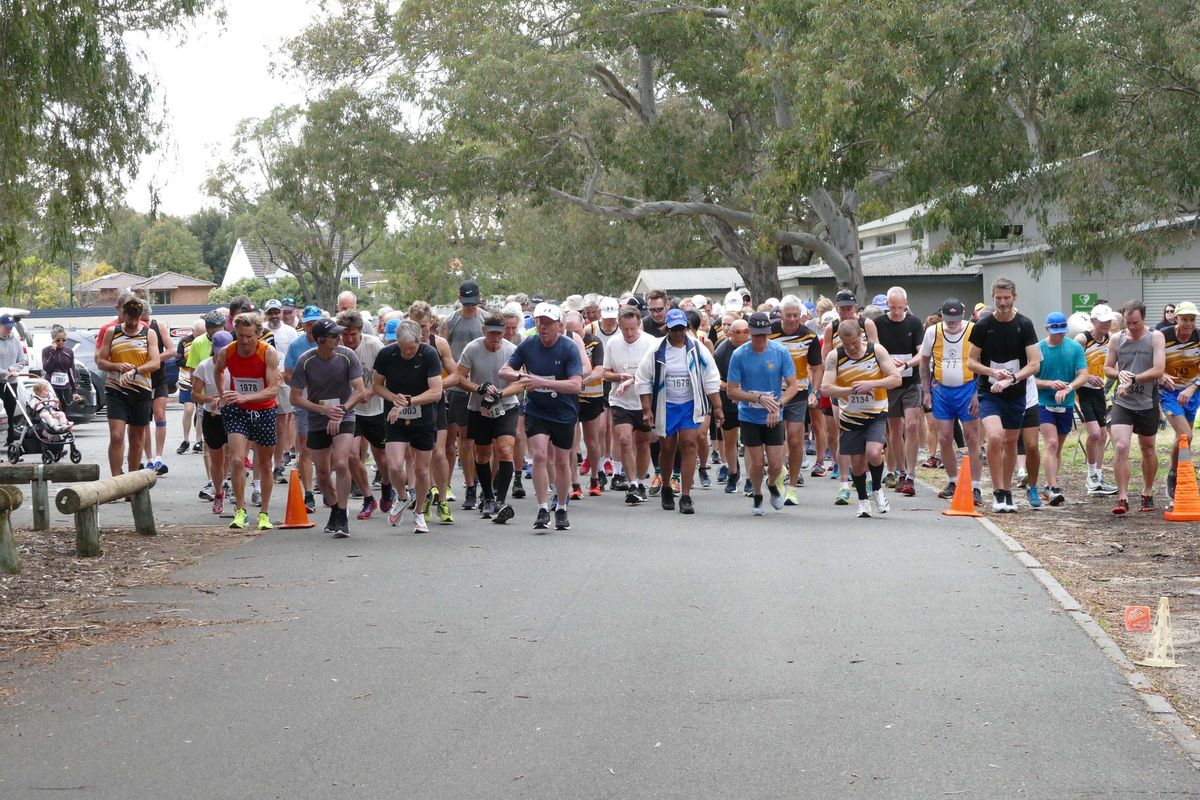 Racecourse 10k \/ 5k Age Graded Walk 10k H