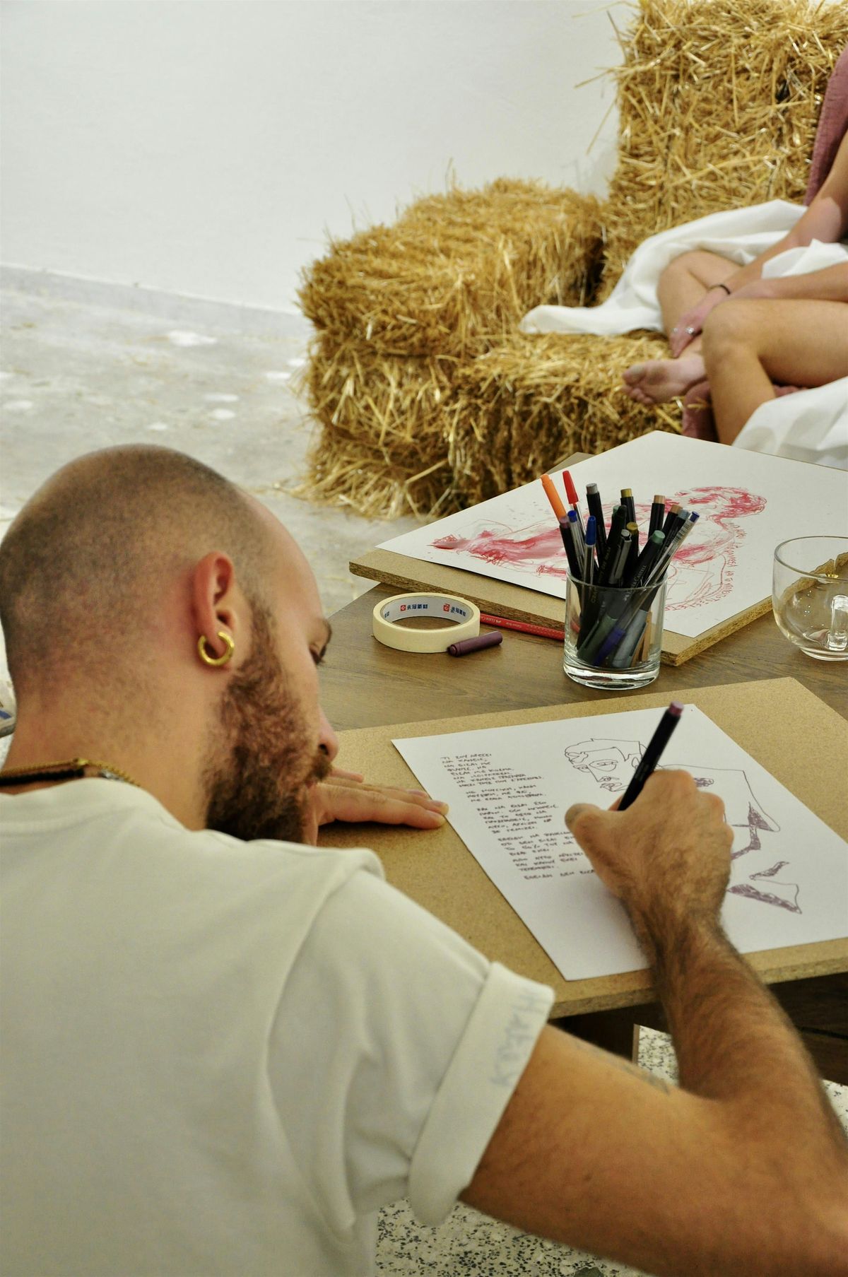 Human Model Sketching