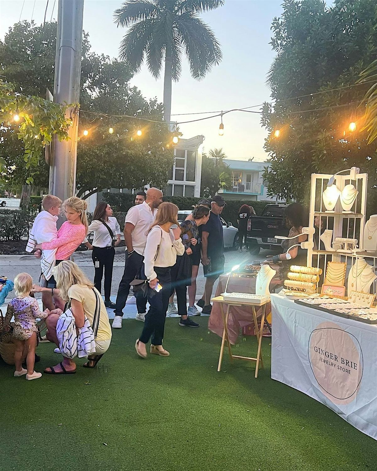 Galentine's Night Market