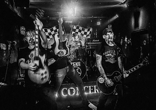 ZEKE (USA) w\/ STEPMOTHER + ORGAN DONOR