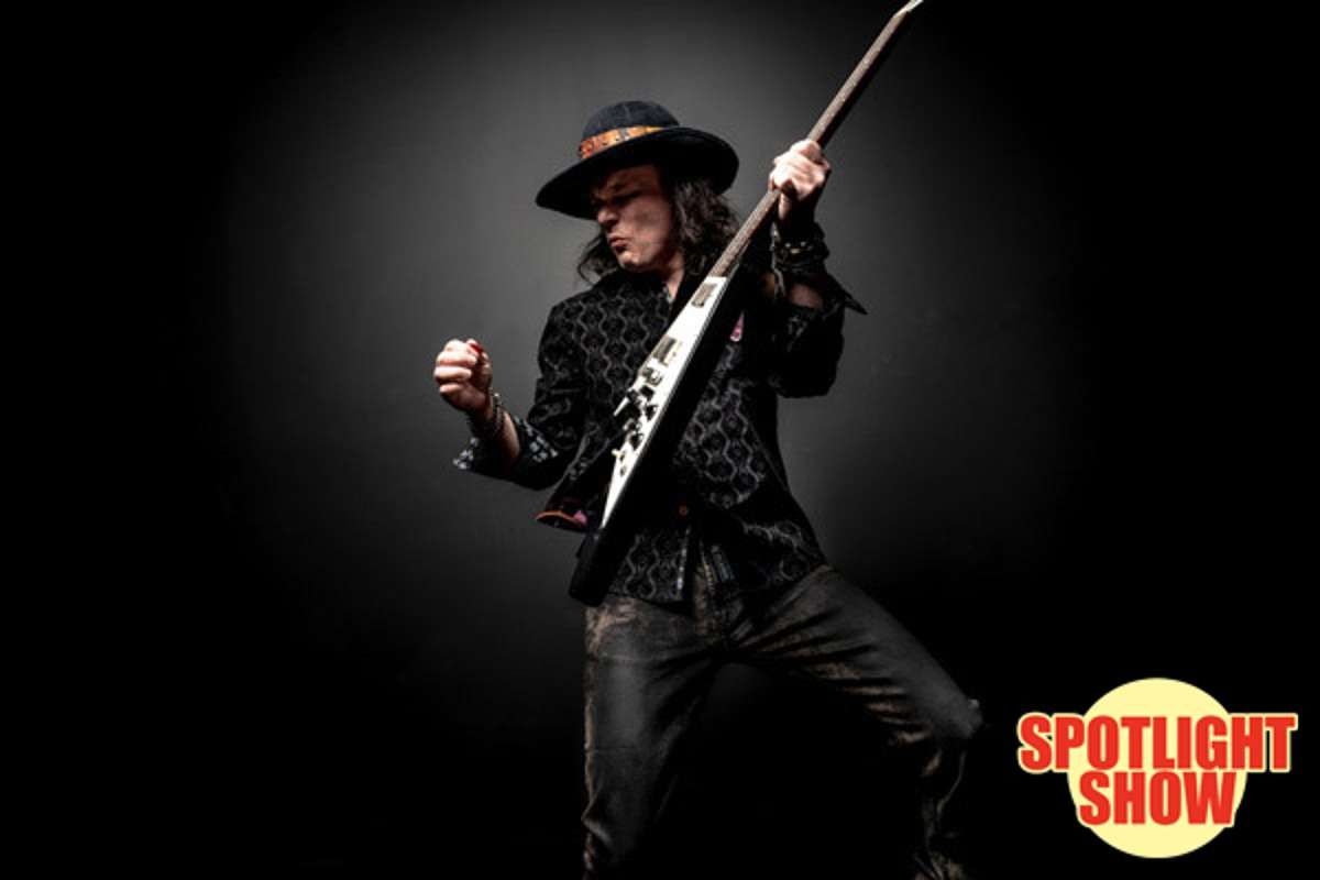 Anthony Gomes at Sellersville Theatre 1894