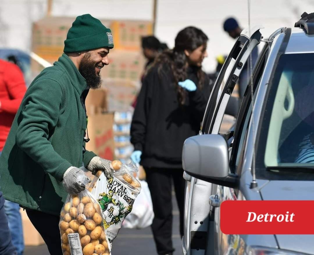 ?? Detroit - Gleaners DRIVE-THRU FREE FOOD DISTRIBUTION at Cody Rouge Community Resource Center