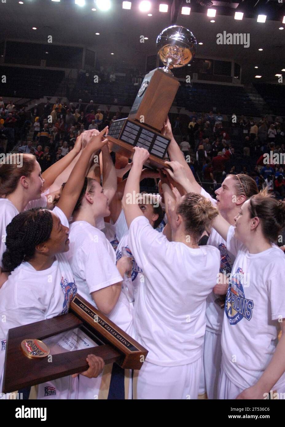 Navy Midshipmen at American University Eagles Womens Basketball