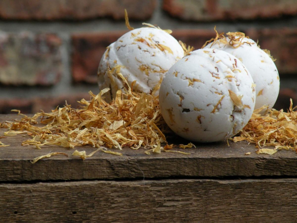 Botanical Bath Bombs