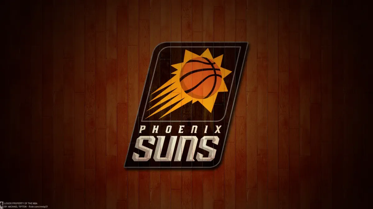 Parking Miami Heat at Phoenix Suns