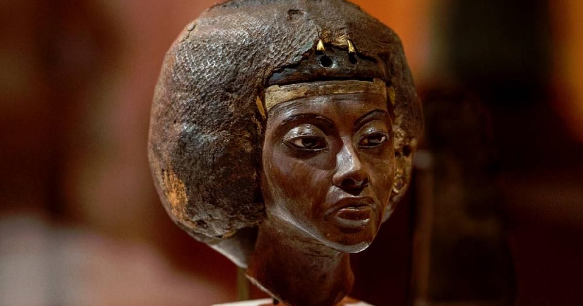 Reflections on Queen Tiye - Robert Morkot