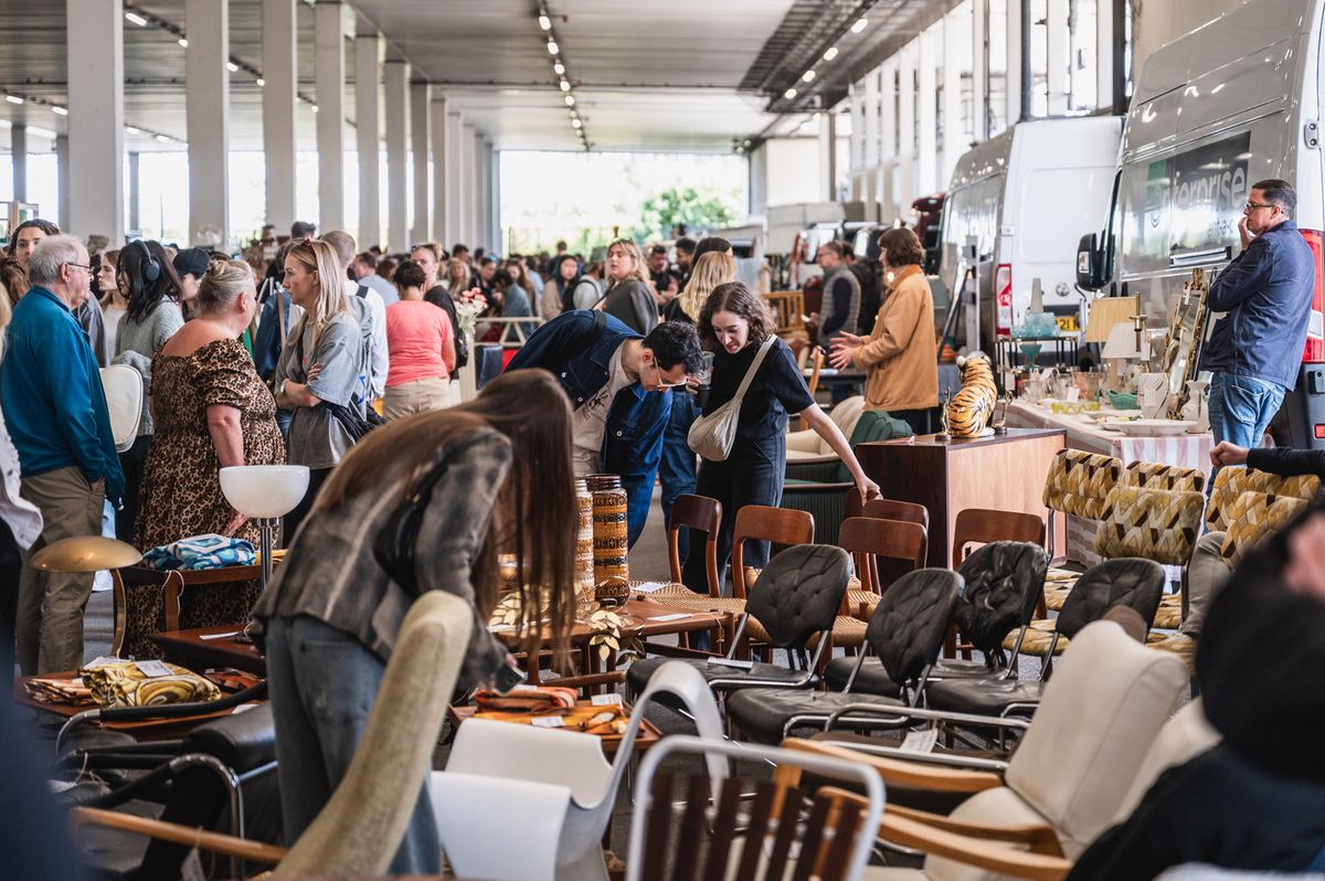 The Giant London Flea