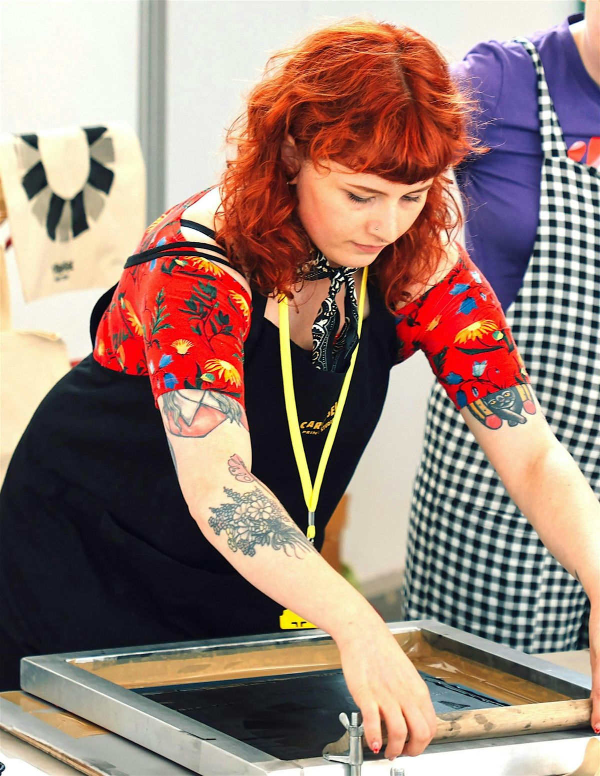Screen printing on Fabric - Tote bags \/ T-shirts