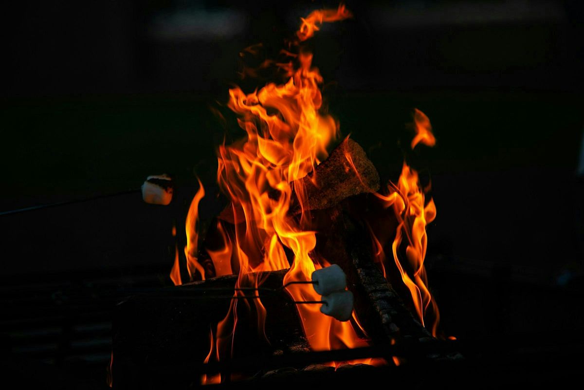 Campfire Tales & S\u2019mores