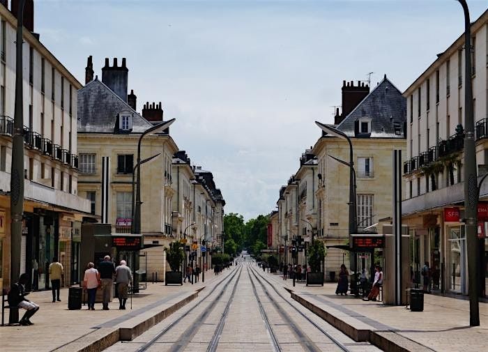 An Exciting Scavenger Hunt! - Loire Valley Loot Adventure