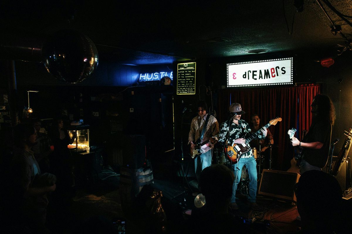 Eastern Dreamers w\/ The Dead Queens + Leann\u00e1n Shi