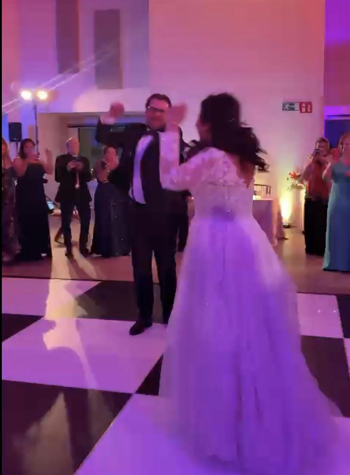 FIRST DANCE WEDDING LESSON