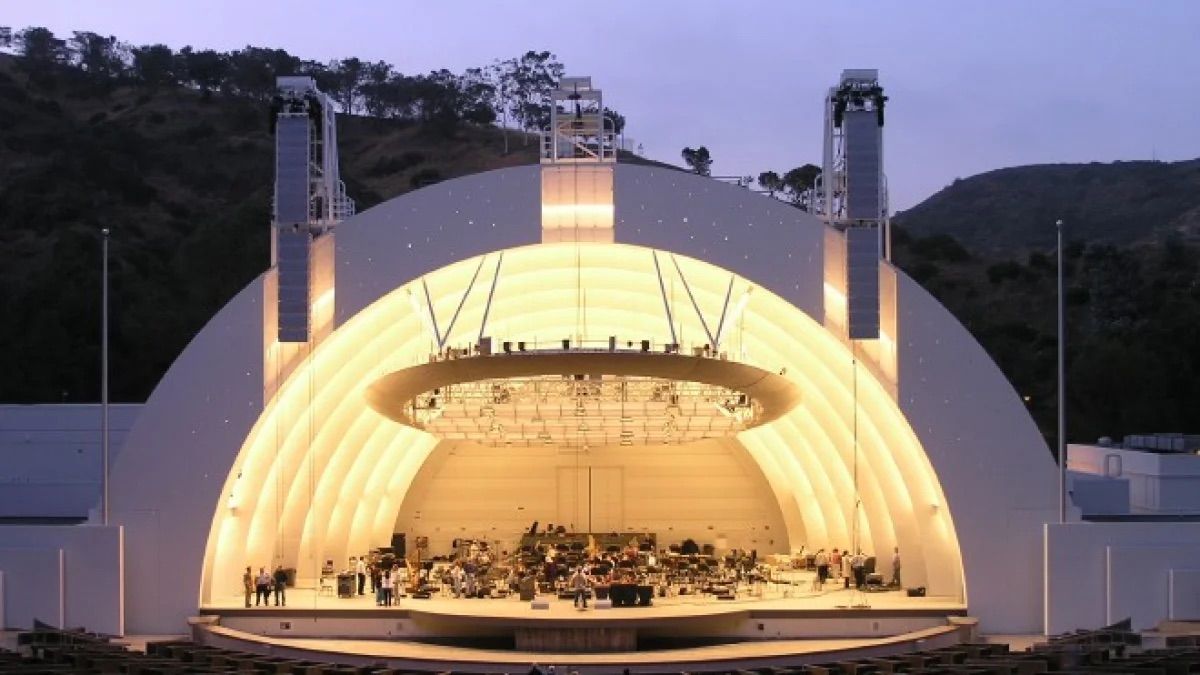 Hollywood Bowl Orchestra - Regina