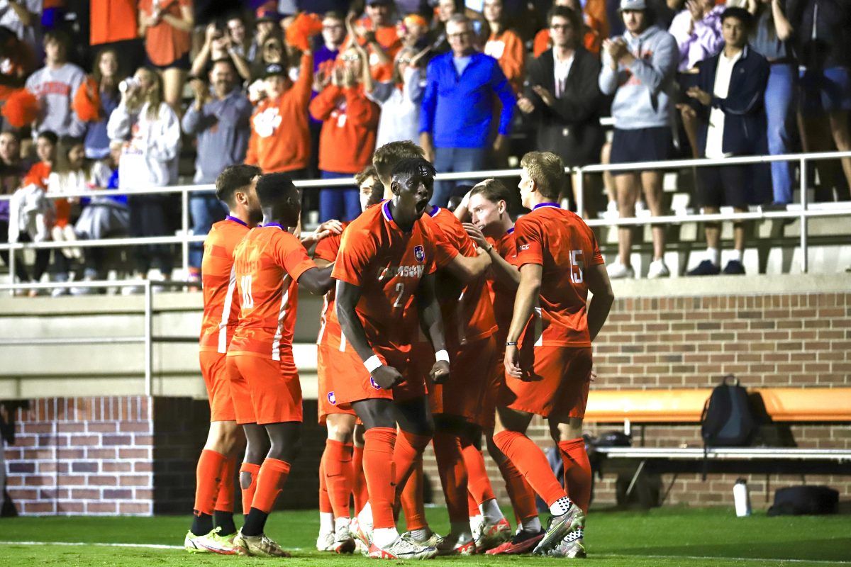 Clemson Tigers at North Carolina Tar Heels Womens Soccer