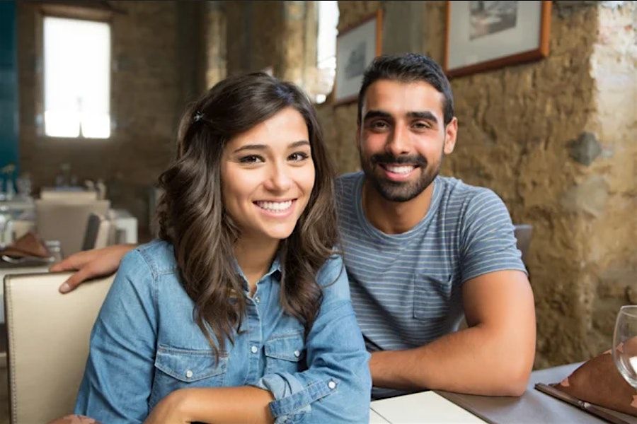 Latino & Hispanic Singles ages 30s & 40s - Speed Dating