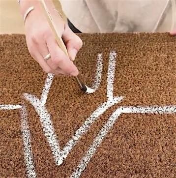 Holiday Door Mat Painting Workshop at Sunday Service Motor Brewing & Cafe