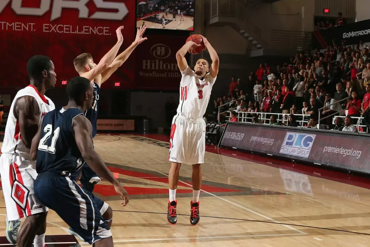 La Sierra University Golden Eagles at Cal State Northridge Matadors Mens Basketball