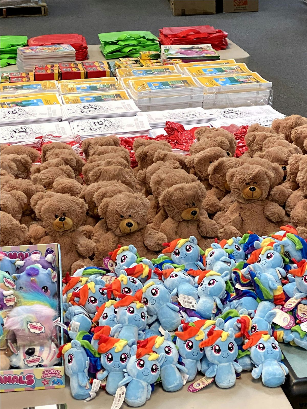 Myrtle Beach:  Volunteers! - Christmas Care Package Assembly PREP