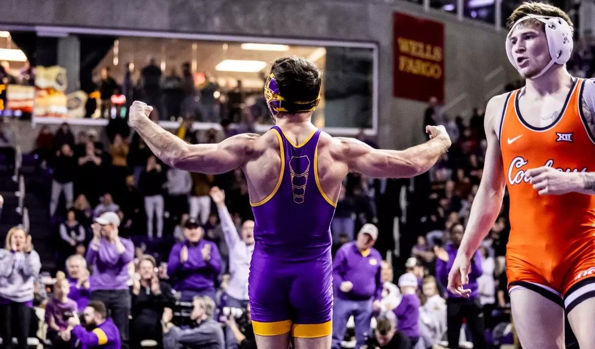 North Dakota State Bison at Wisconsin Badgers Wrestling