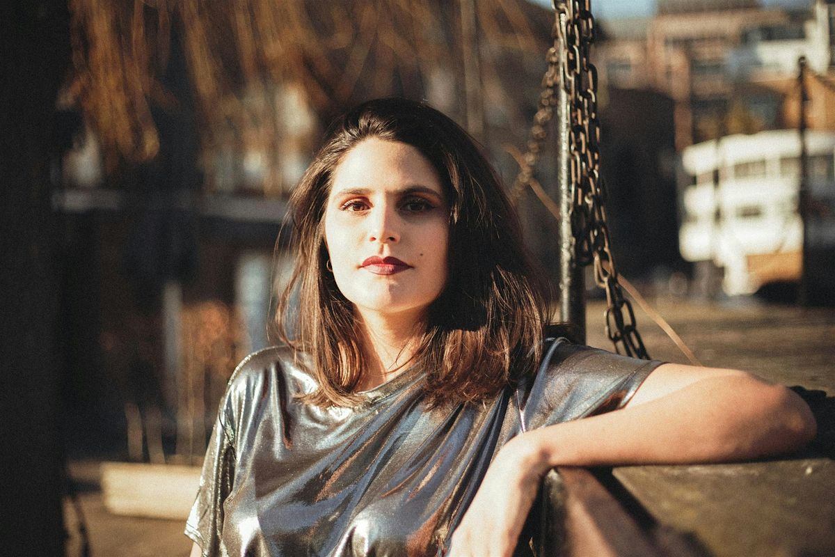 STUDIO19 X Meet The Artist : Paula Luna