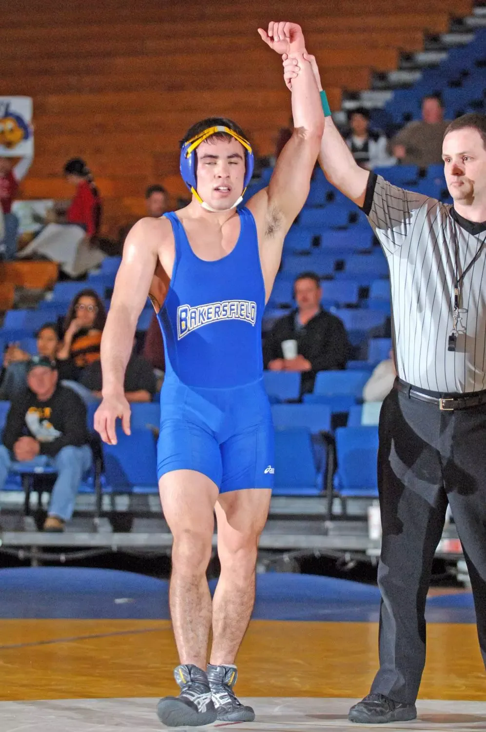 Air Force Falcons at Cal State Bakersfield Roadrunners Wrestling