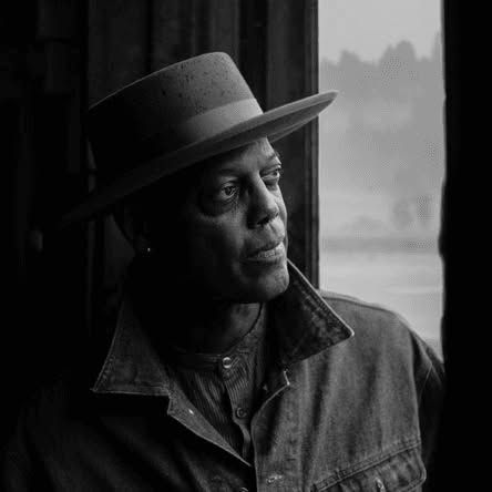 Eric Bibb