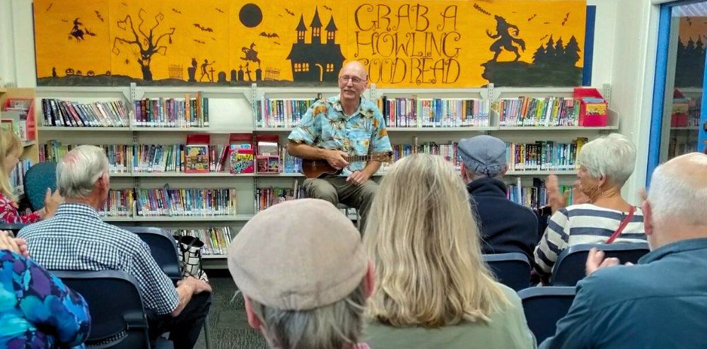 Ukelele Evening with Rob Cleary - Helensburgh Library