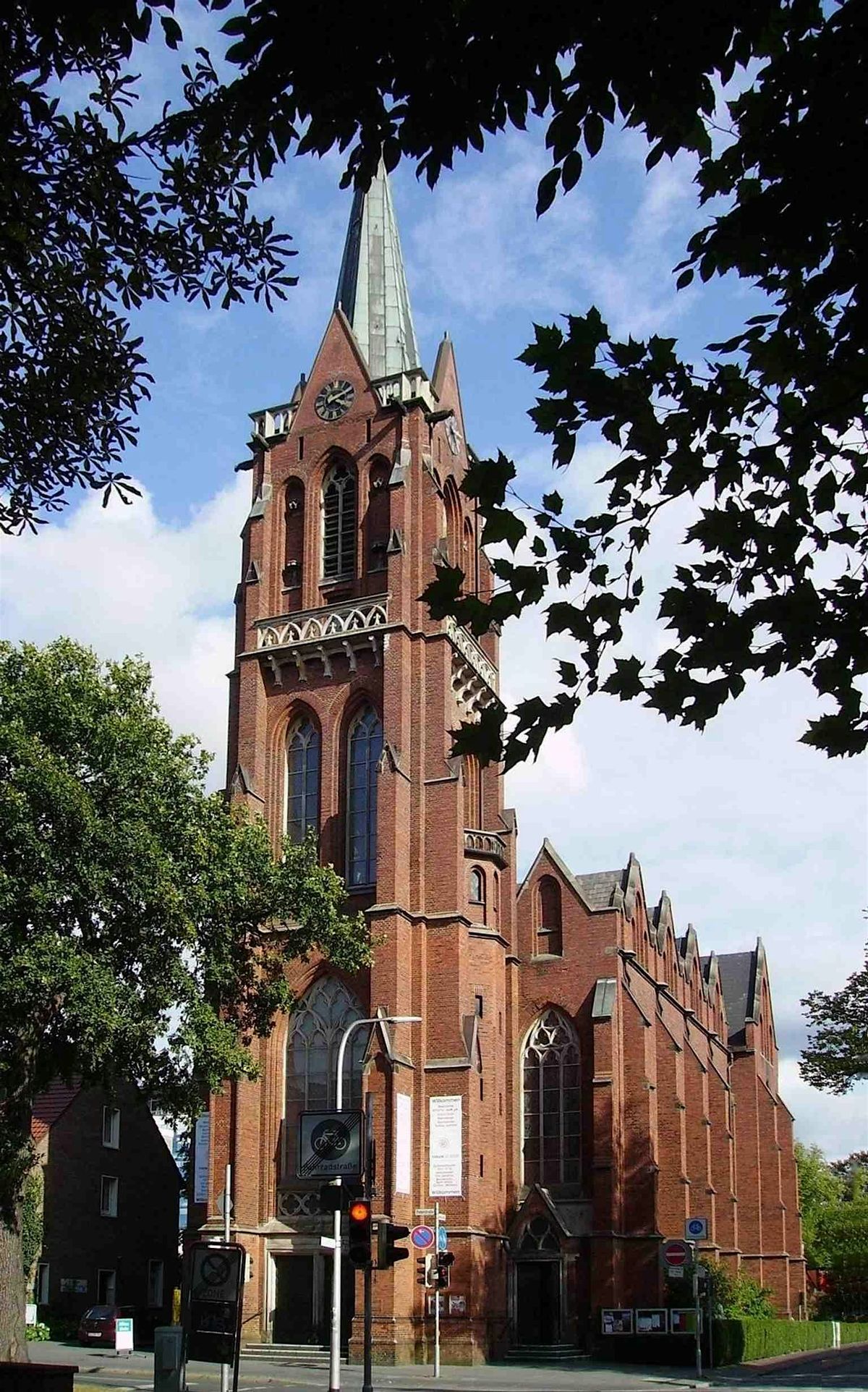 Oldenburg Audio Tour: Palaces, Towers & Tales of Innenstadt