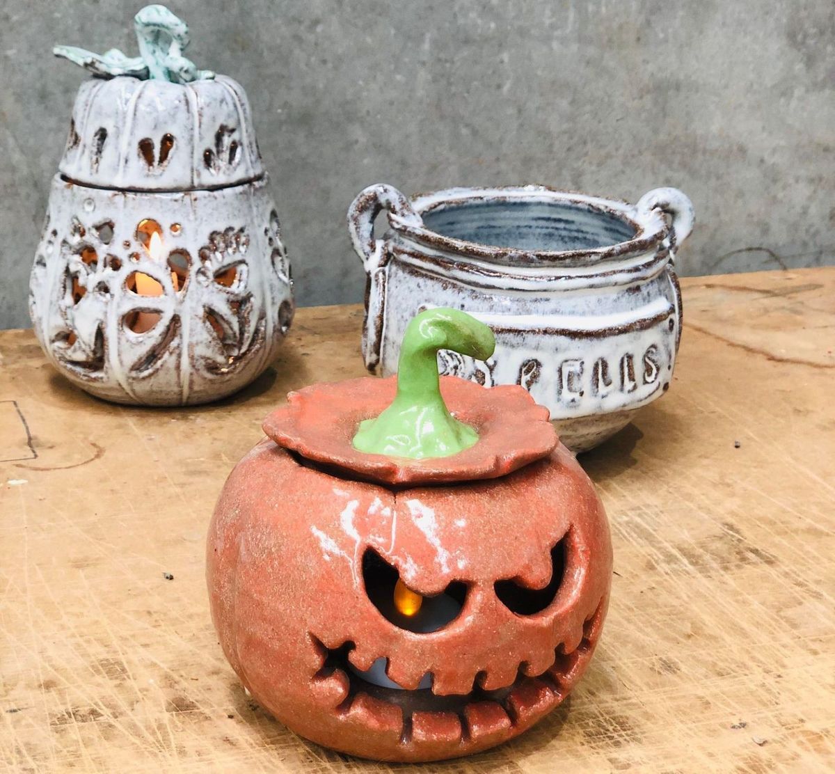 Cauldrons & Jack-O-Lanterns Pottery Workshop 