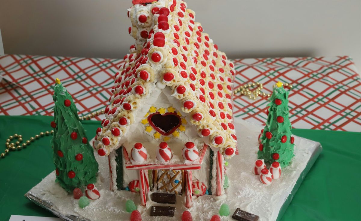 Gingerbread House Decorating Class