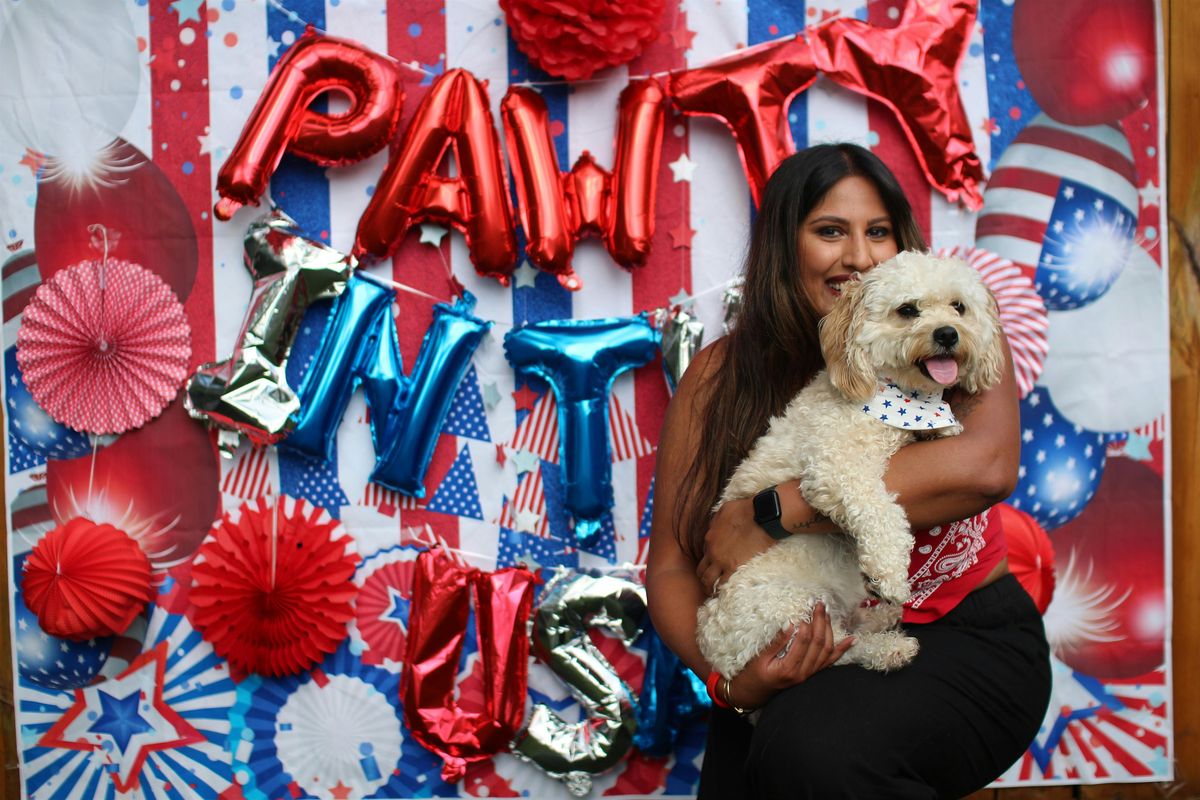 Mutt & Mingle: International Dog Day