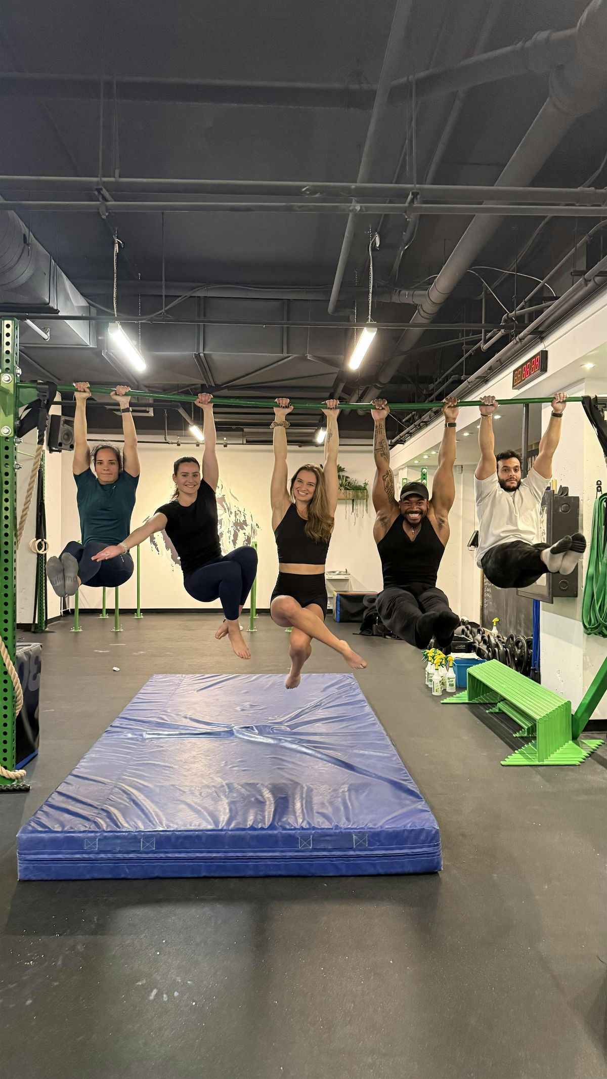 Freestyle Calisthenics Workshop with 2X Canadian Champion Janie Stel