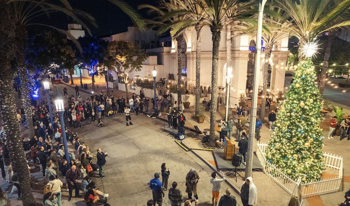 Broxton Plaza Holiday Market & Tree Lighting