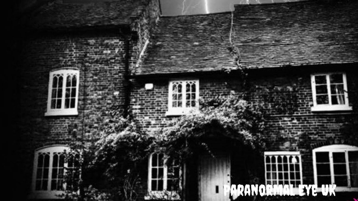 House That Cries Wolverhampton Ghost Hunt 