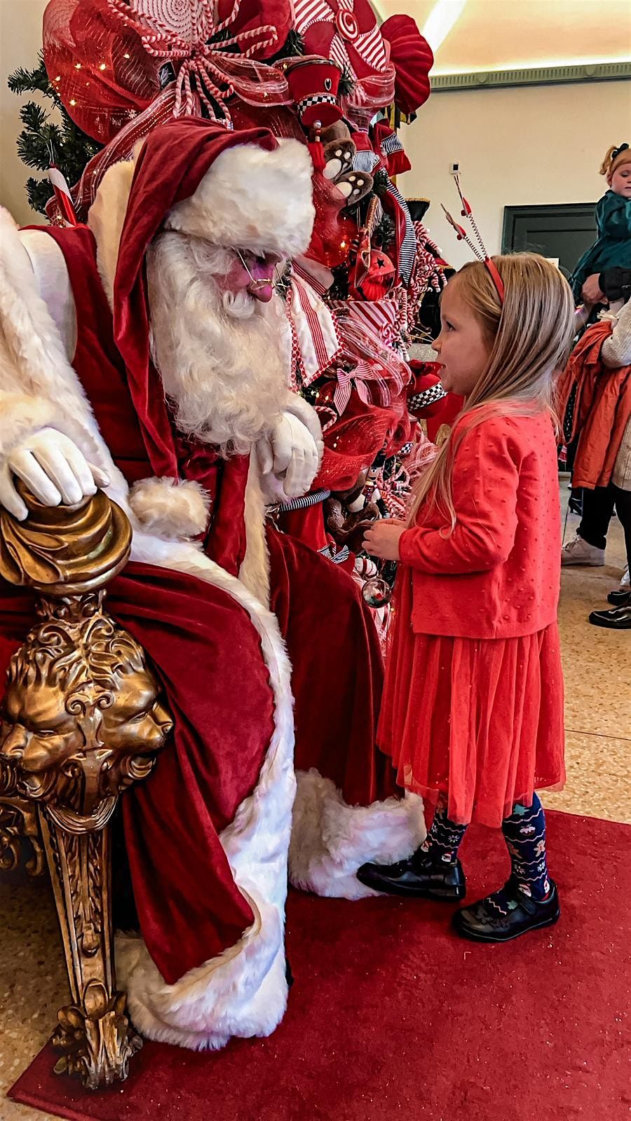 Santa comes to Feast!