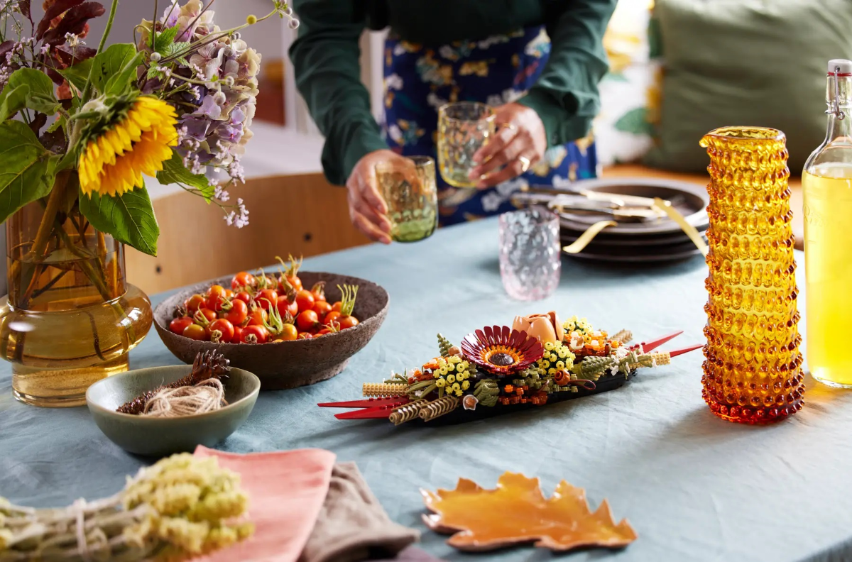 Fall LEGO Floral Arrangement Class at Thunderbird Lounge