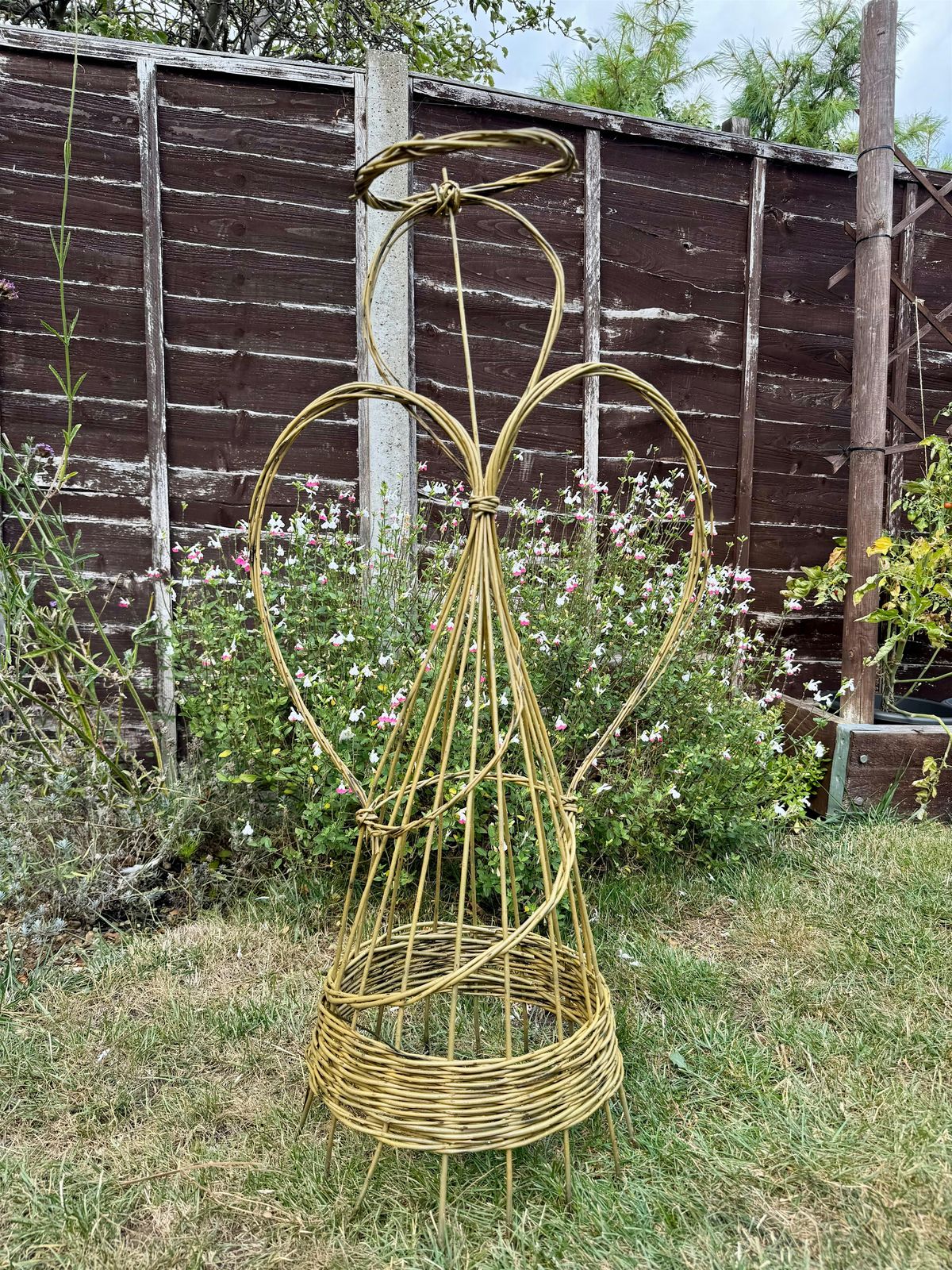 Willow Weaving Workshop: Christmas Angels