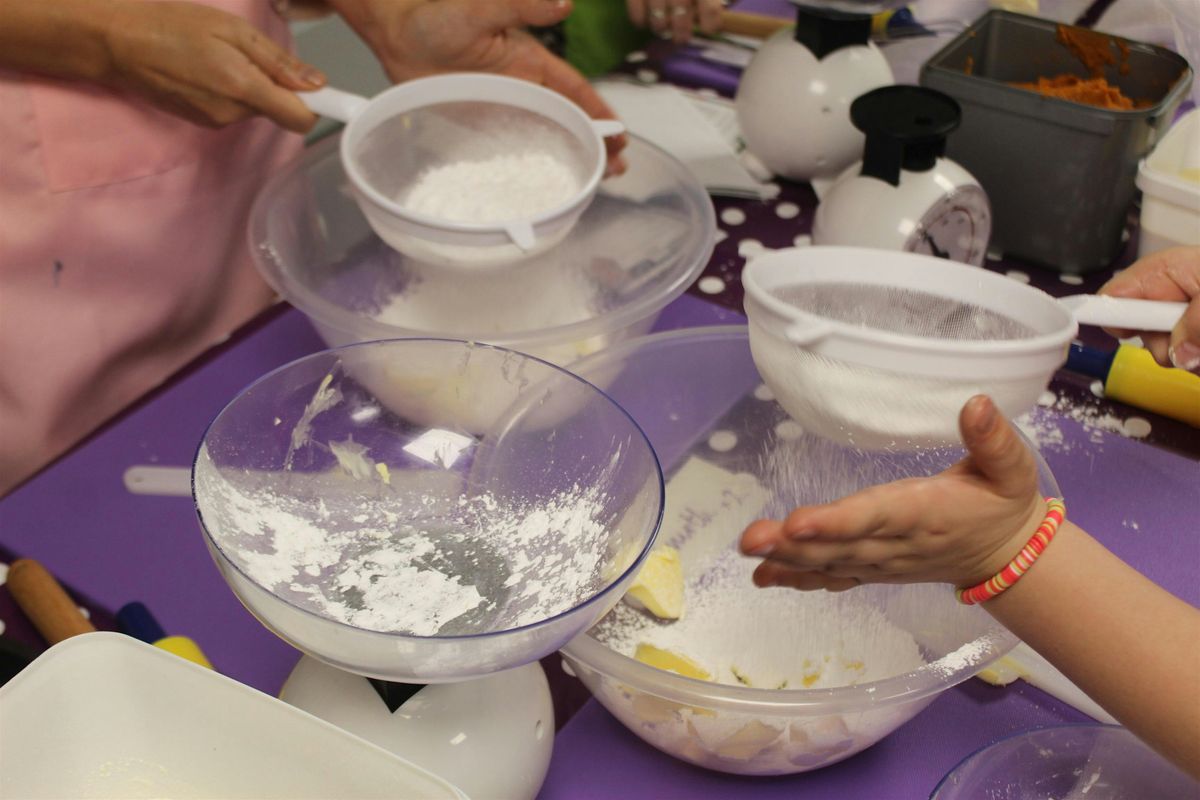 Family Baking Session: Bake Sandcake