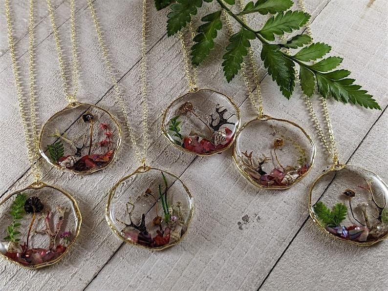 Create your own Spring Inspired Resin Jewelry