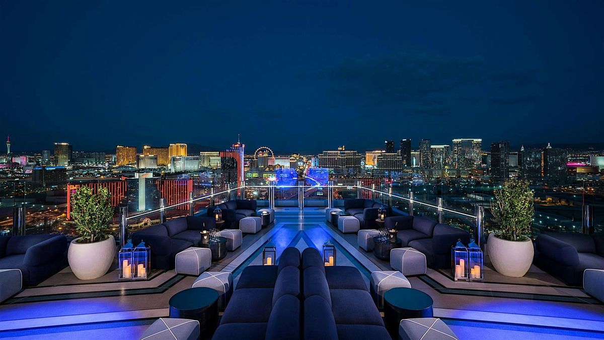 GHOST BAR ROOFTOP 55th floor (The Best Views in Las Vegas) [5\/27]