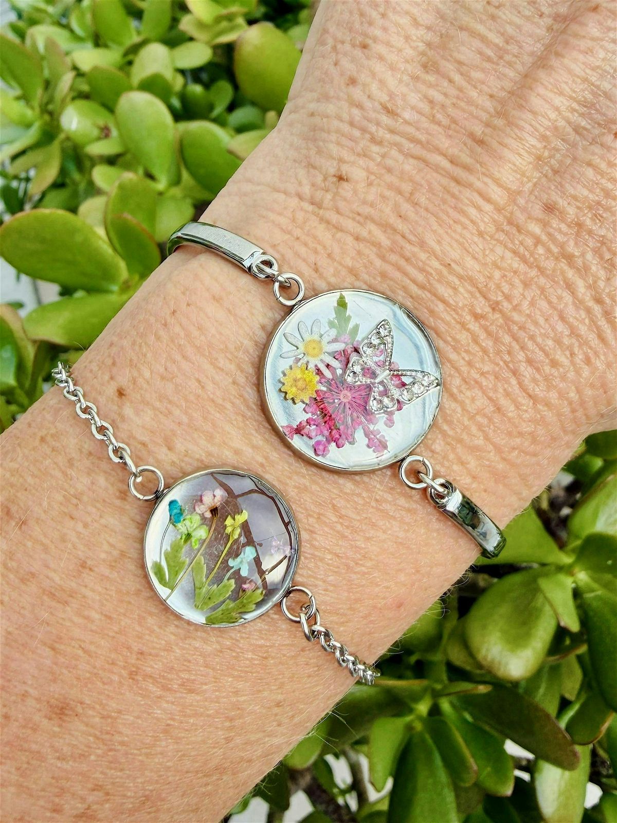 UV Resin Bracelet Workshop 1 at Gillespie Florists